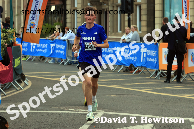 The Newcastle Quayside 10k Road Race, 2025 Newcastle Quayside 5k and 10k Road Race  Photo: David T. Hewitson/Sports for All Pics